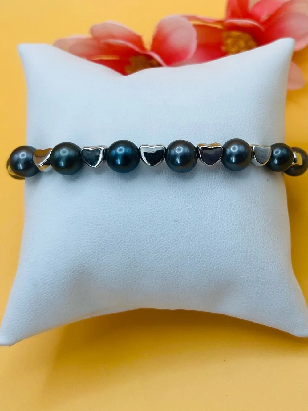 Elegant Black Pearl Heart Accent Bracelet